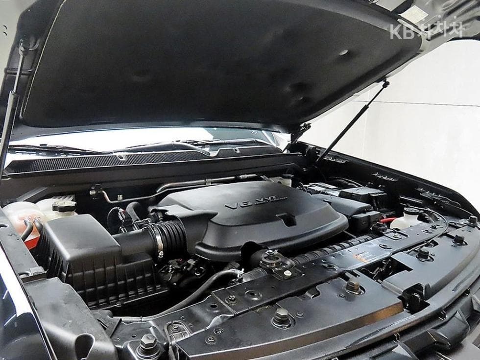 Джи Ем Корея Real New Colorado3.6L V6 4x4 Extreme-X - 18