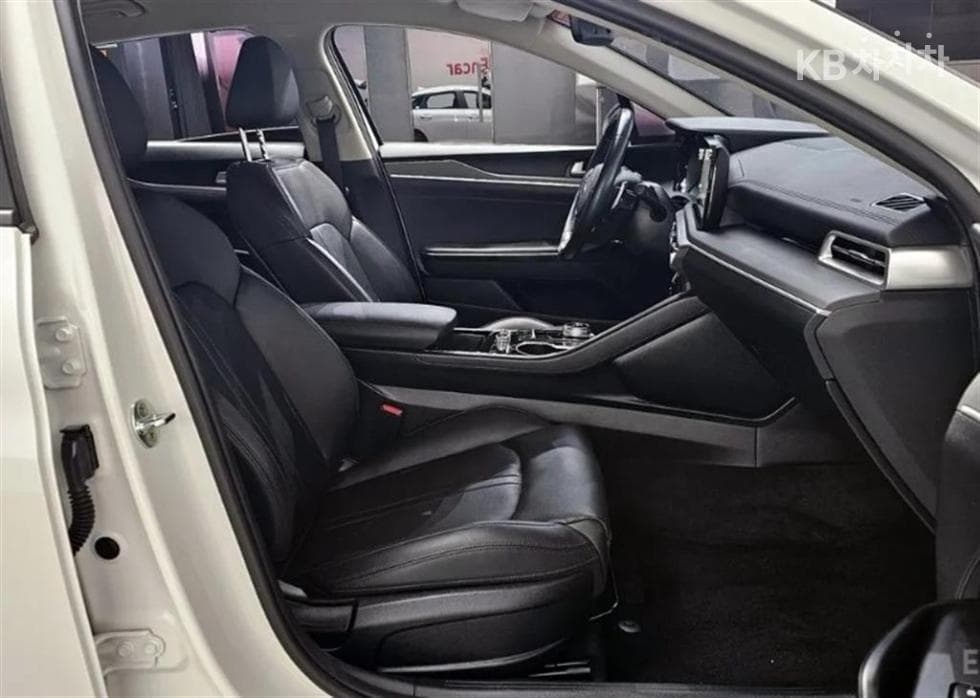 Киа K5 3-토 поколение2.0 Бензин Престиж - 10