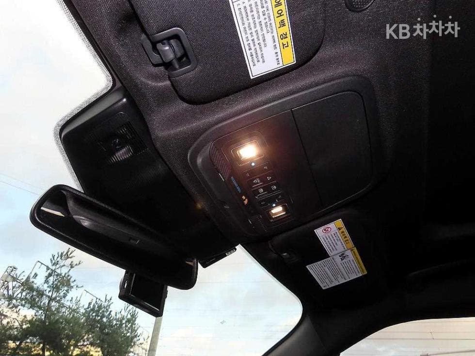 Ford Explorer(6세대)Gasoline Turbo 2.3 AWD Limited - 15