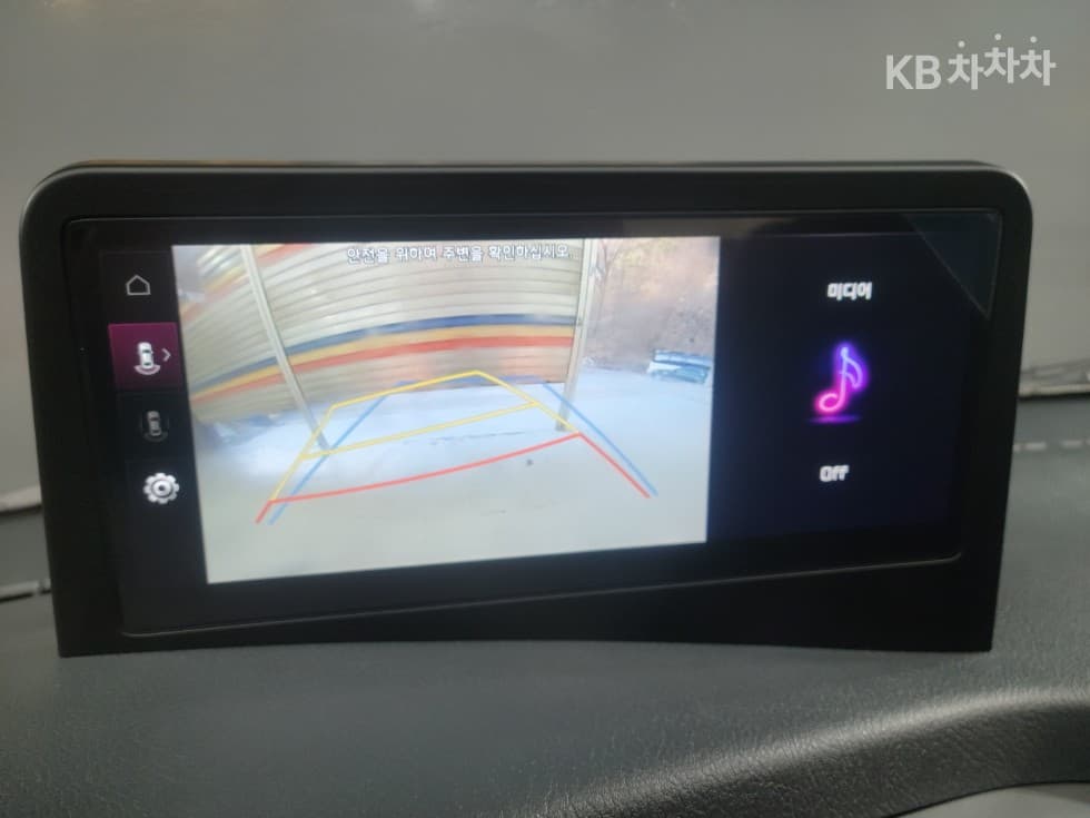 Kia The New (facelift) Bongo 3 (light truck) EVBox Truck 1 Ton 저상형 King Cab Extra Long Standard - 15