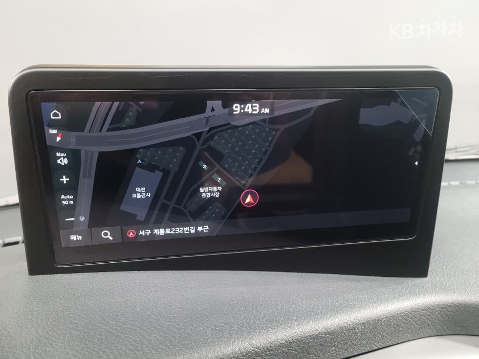 Kia The New (facelift) Bongo 3 (light truck) EVBox Truck 1 Ton 저상형 King Cab Extra Long Standard - 16