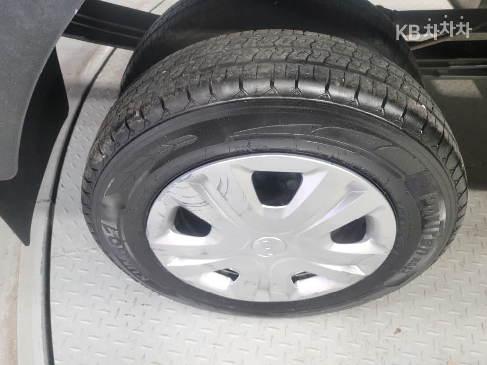 Kia The New (facelift) Bongo 3 (light truck) EVBox Truck 1 Ton 저상형 King Cab Extra Long Standard - 24