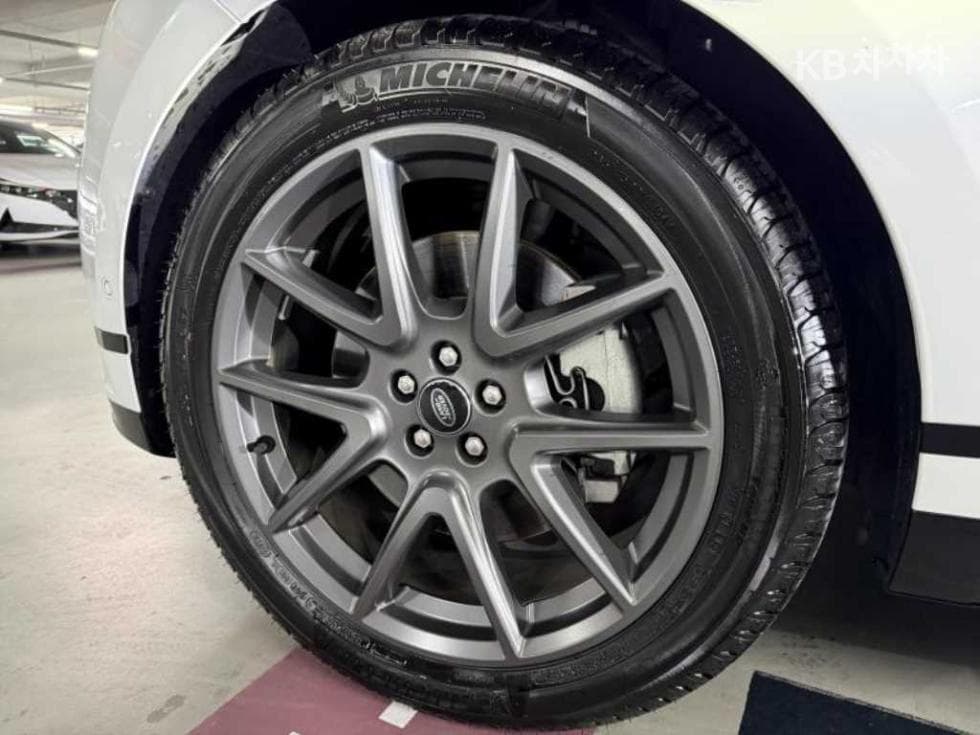 Land Rover Range Rover 벨라P400 Dynamic HSE - 7