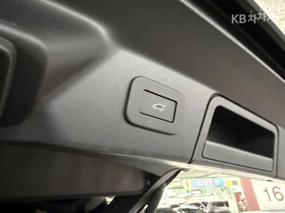 Land Rover Range Rover 벨라P400 Dynamic HSE - 8