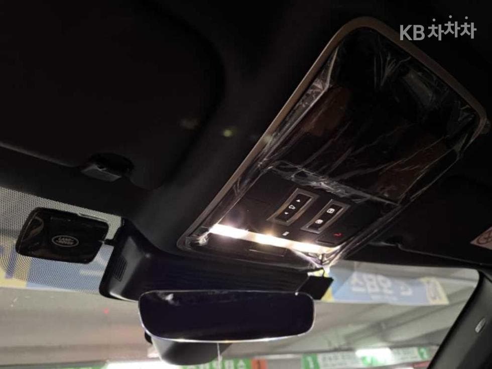 Land Rover Range Rover 벨라P400 Dynamic HSE - 15