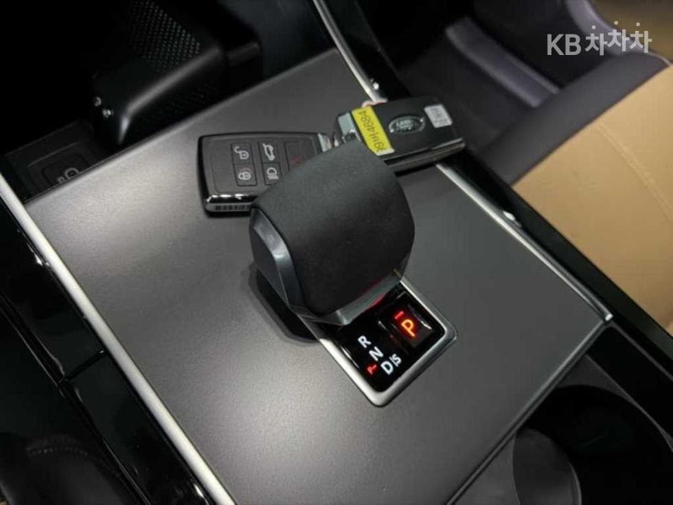 Land Rover Range Rover 벨라P400 Dynamic HSE - 16