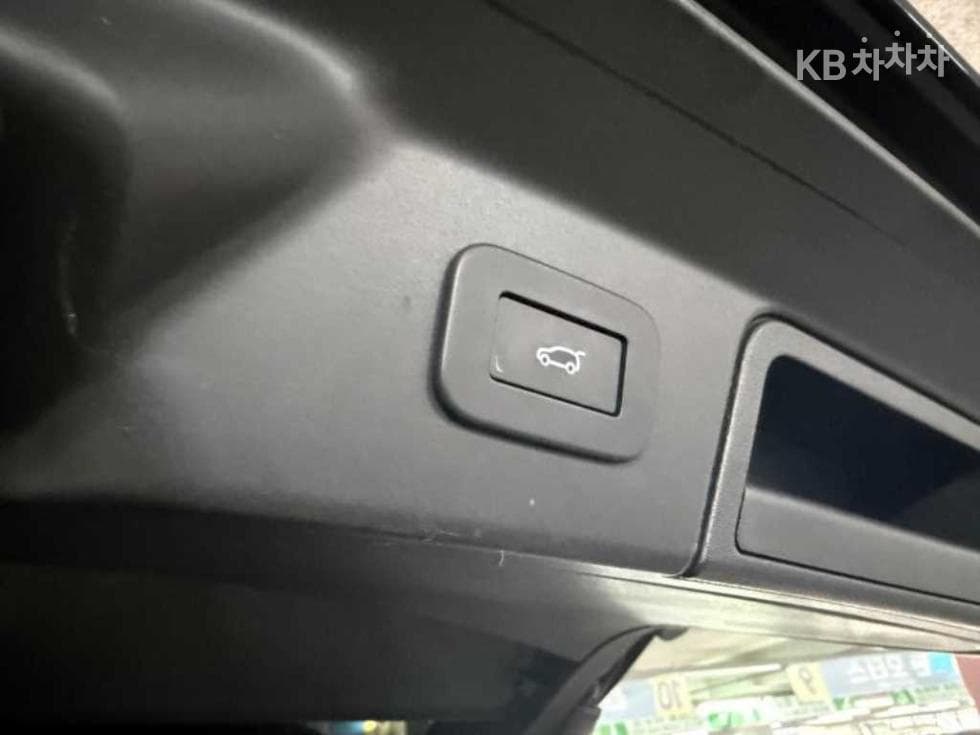Land Rover Range Rover 벨라P400 Dynamic HSE - 7