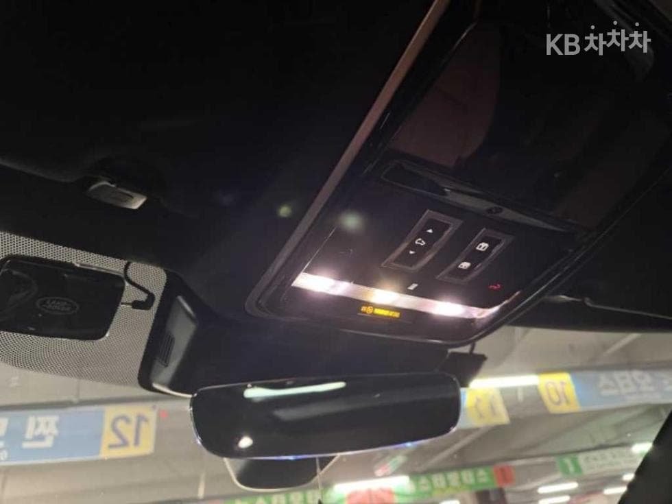 Land Rover Range Rover 벨라P400 Dynamic HSE - 19