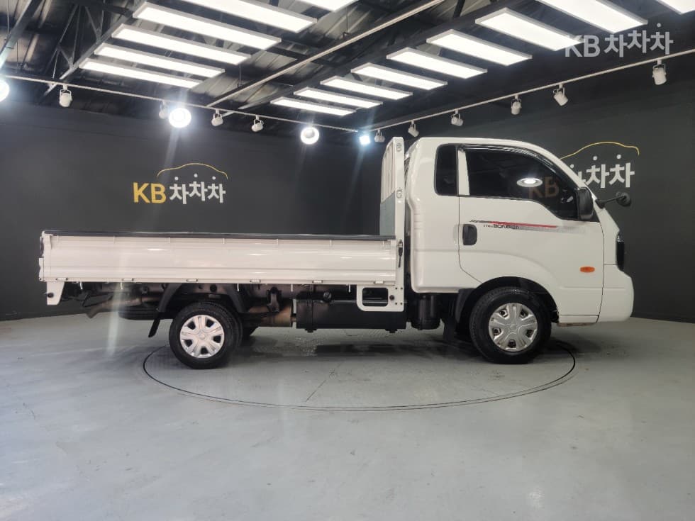 Kia Bongo 3 (light truck)1 Ton Extra Long King Cab CRDi DLX - 7