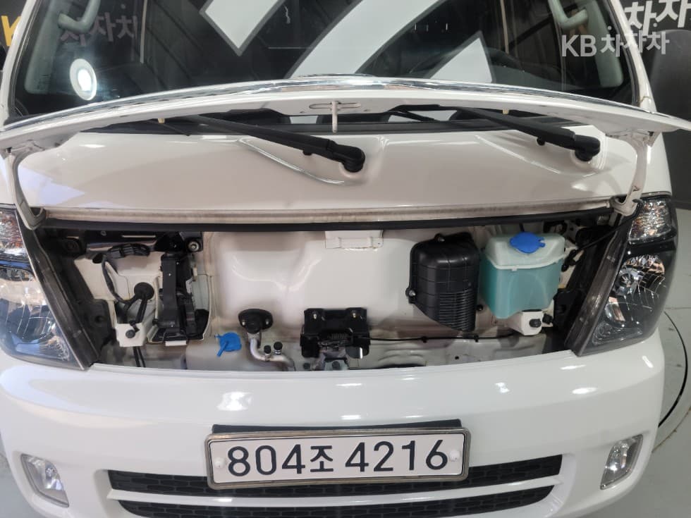 Kia Bongo 3 (light truck)1 Ton Extra Long King Cab CRDi DLX - 16