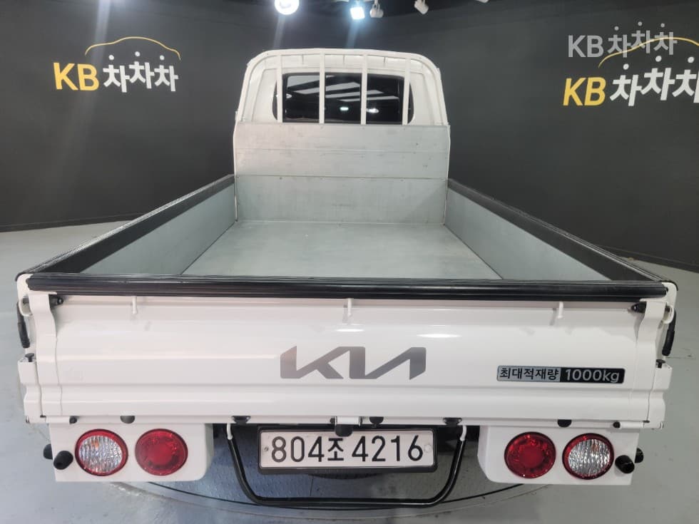 Kia Bongo 3 (light truck)1 Ton Extra Long King Cab CRDi DLX - 8