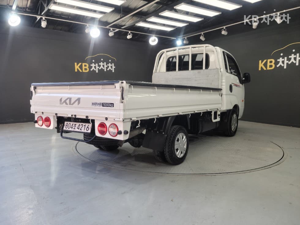 Kia Bongo 3 (light truck)1 Ton Extra Long King Cab CRDi DLX - 3