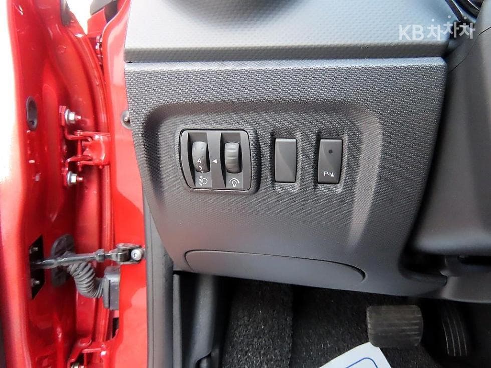 Renault Korea QM3RE Signature - 12