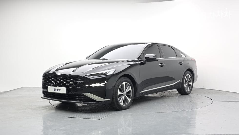 Kia K8 Hybrid1.6 Turbo Noblesse