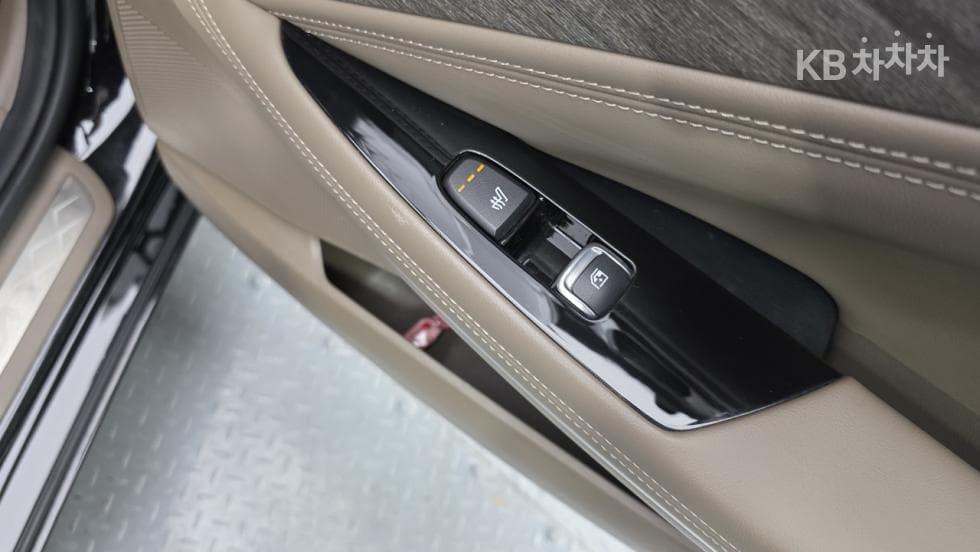 Kia K8 Hybrid1.6 Turbo Noblesse - 9