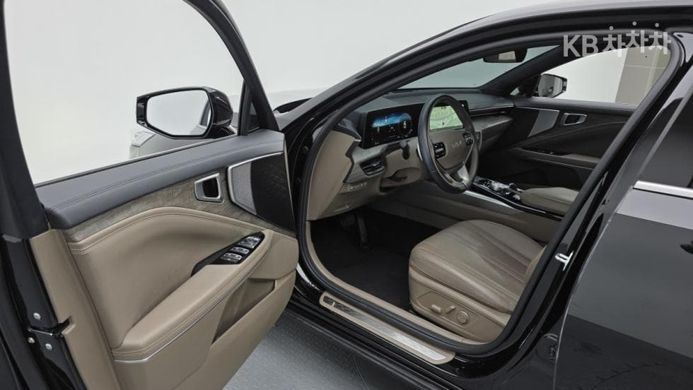 Kia K8 Hybrid1.6 Turbo Noblesse - 14