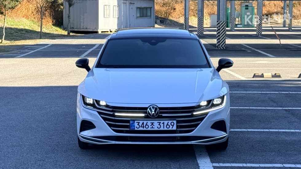 Volkswagen Arteon 2.0 Турбо Дизел Инжекция Prestige - Image 1