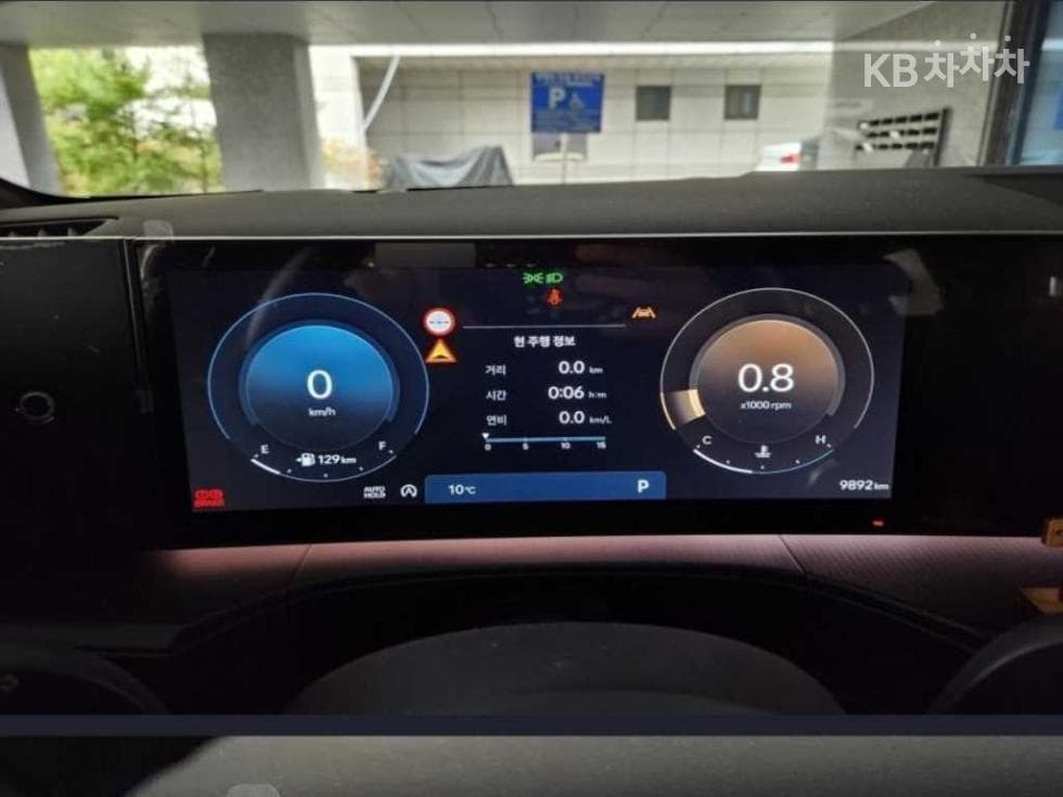 Hyundai The All New Santa Fe MX5Gasoline 2.5T AWD Calligraphy - 5