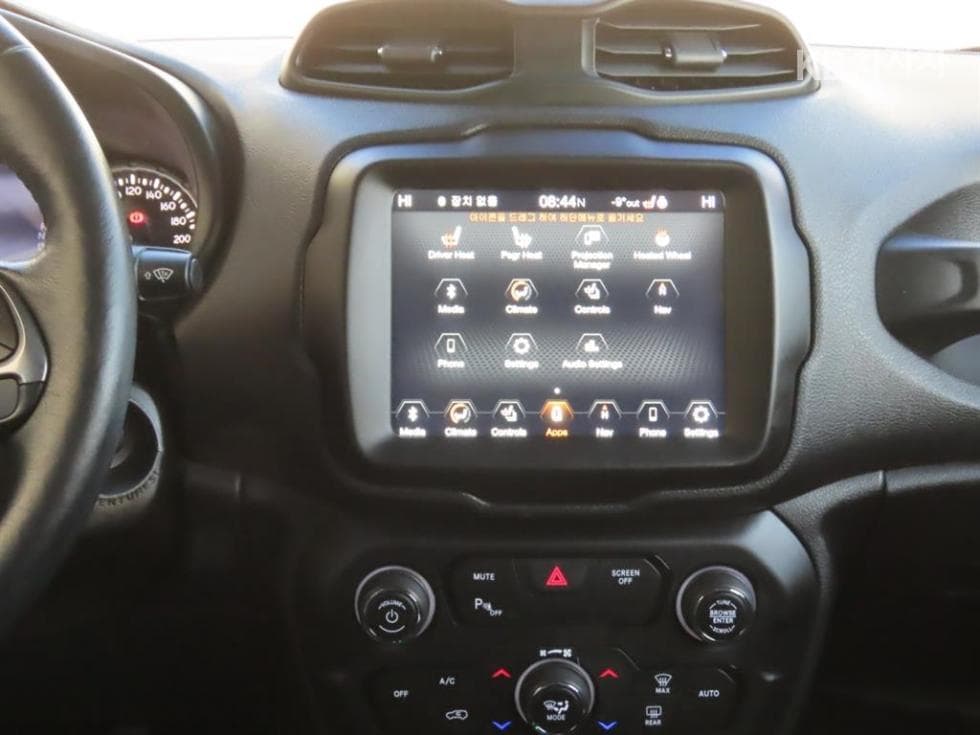 지프 레니게이드2.4 Limited FWD - 11