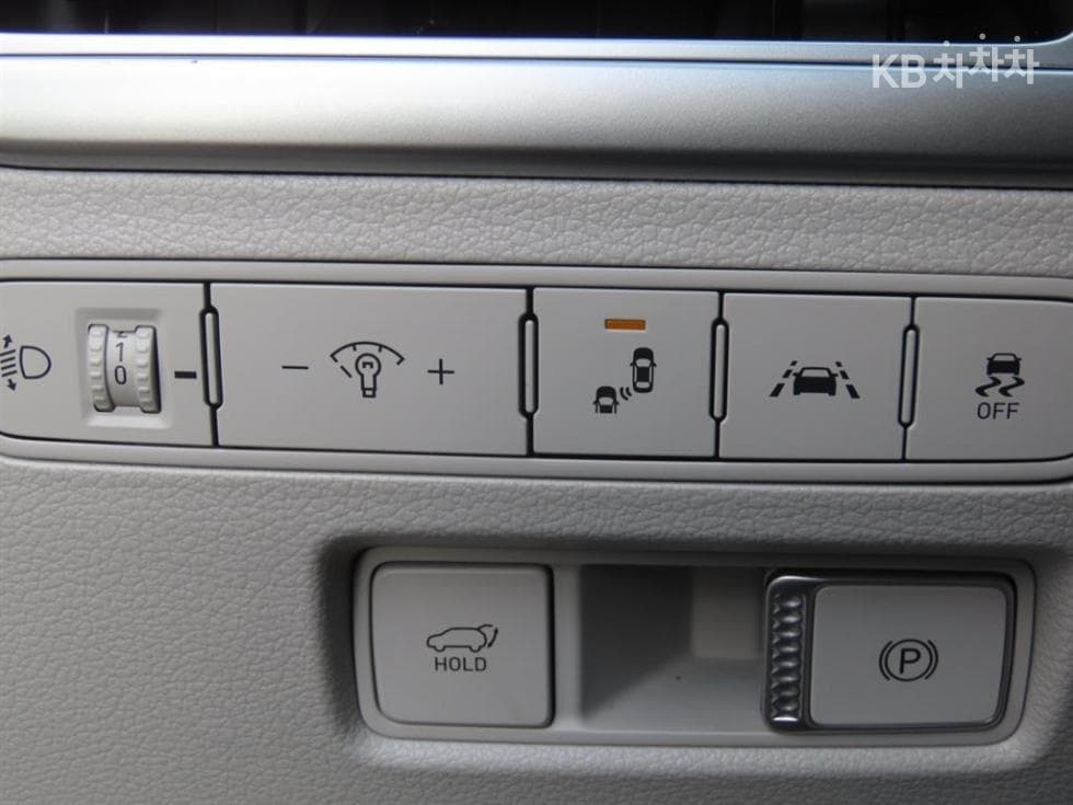 Hyundai Palisade2.2 Diesel 7-seater (Limousine) AWD Prestige - 16