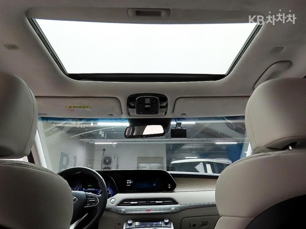 Хюндай Palisade3.8 Бензин 8-местен AWD Престиж - 16