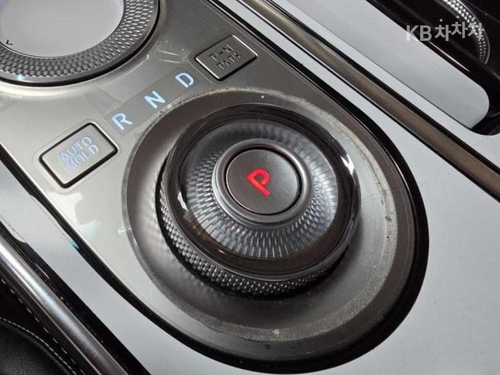 Дженезис GV802.5 Турбо Бензин AWD - 14