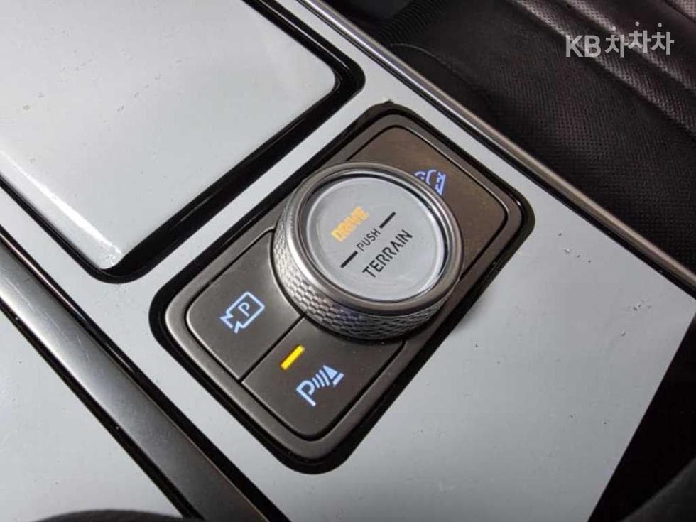 Дженезис GV802.5 Турбо Бензин AWD - 15