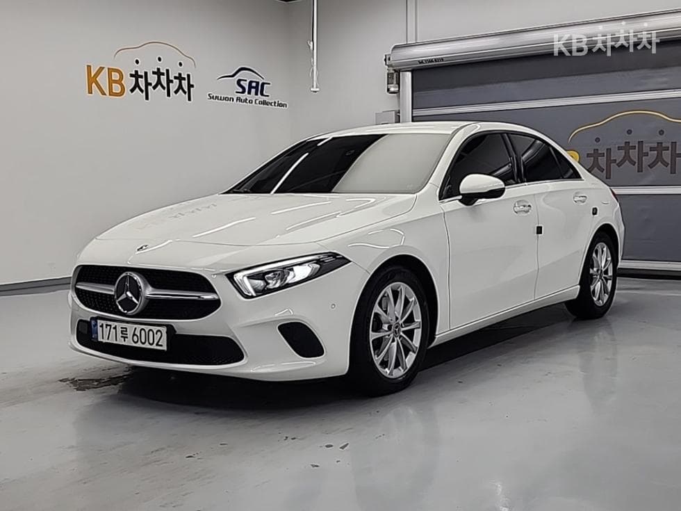 Mercedes-Benz A클래스(W177) A220 Sedan - - Image 1