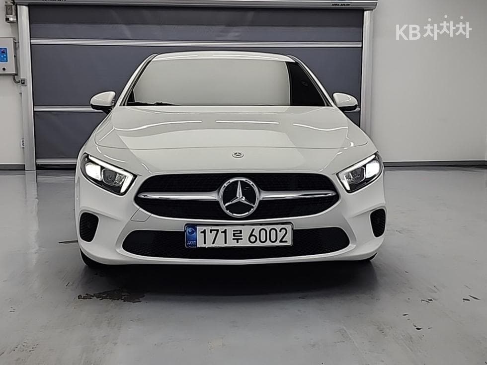 Mercedes-Benz A클래스(W177)A220 Sedan - - 2