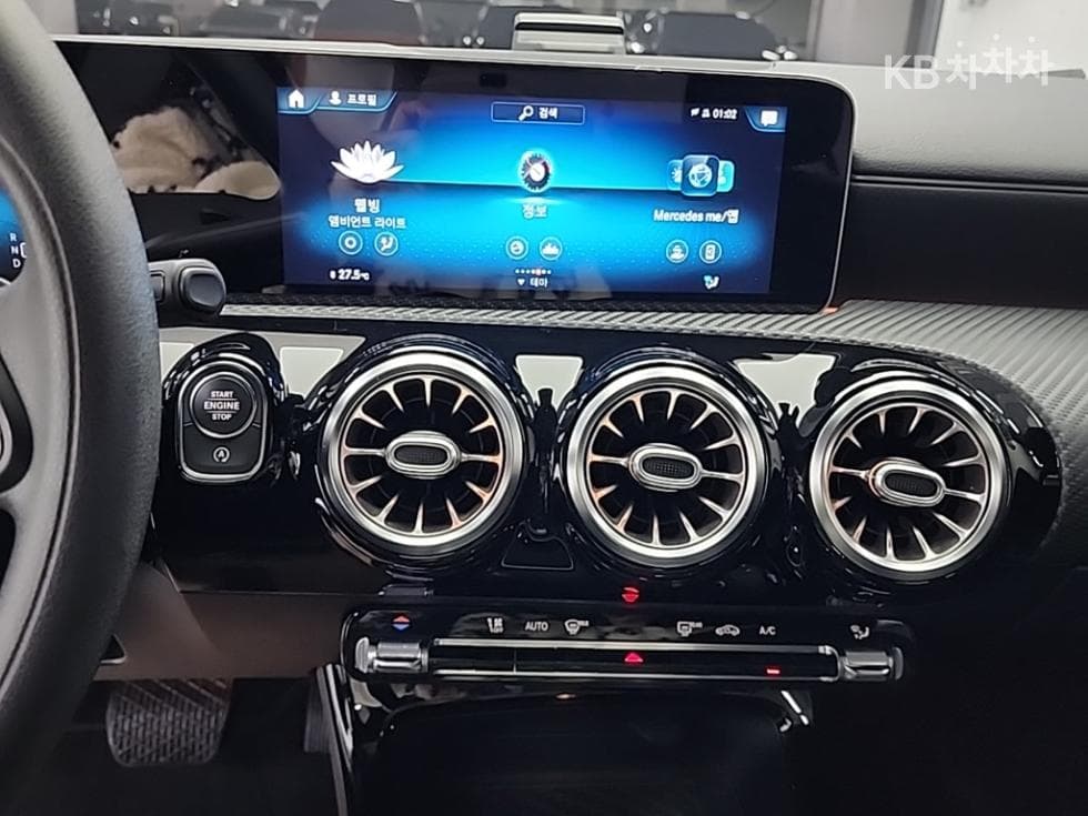 Mercedes-Benz A클래스(W177)A220 Sedan - - 10