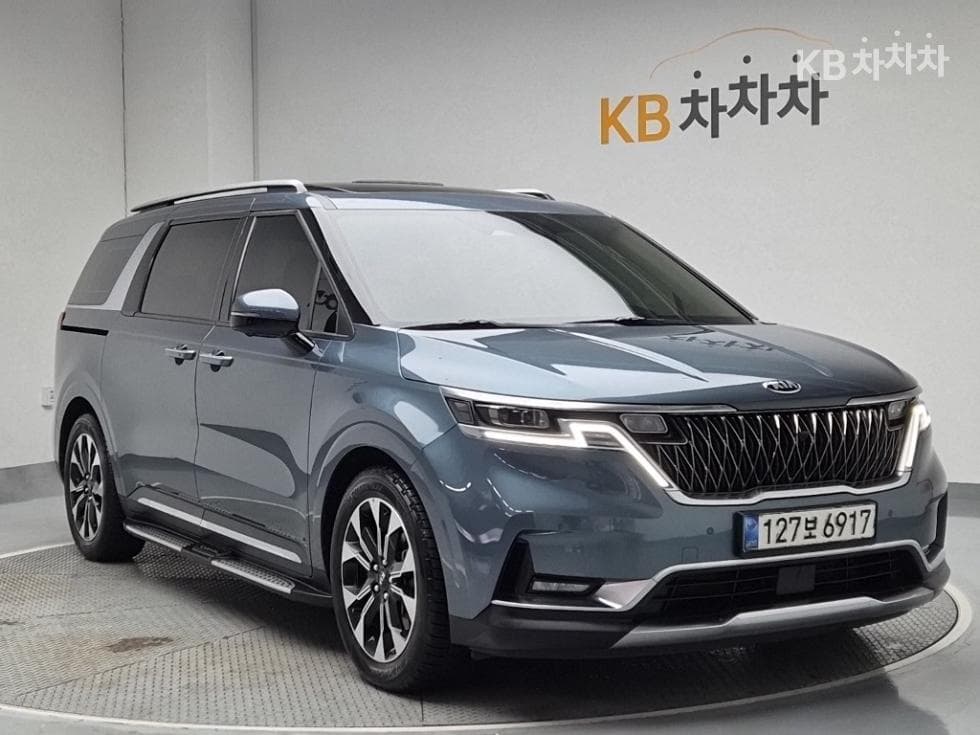 Киа Канивал 4-то поколениеG3.5 GDI 9-местен Signature - 4