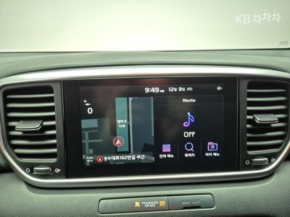 Киа Sportage 더 볼드2.0 Дизел 2WD Престиж - 13