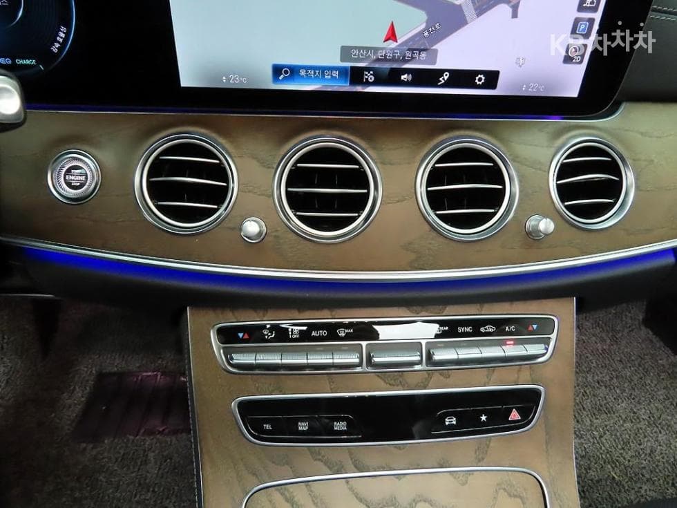 Mercedes-Benz E-Class (W213)E220d 4MATIC Exclusive - 10