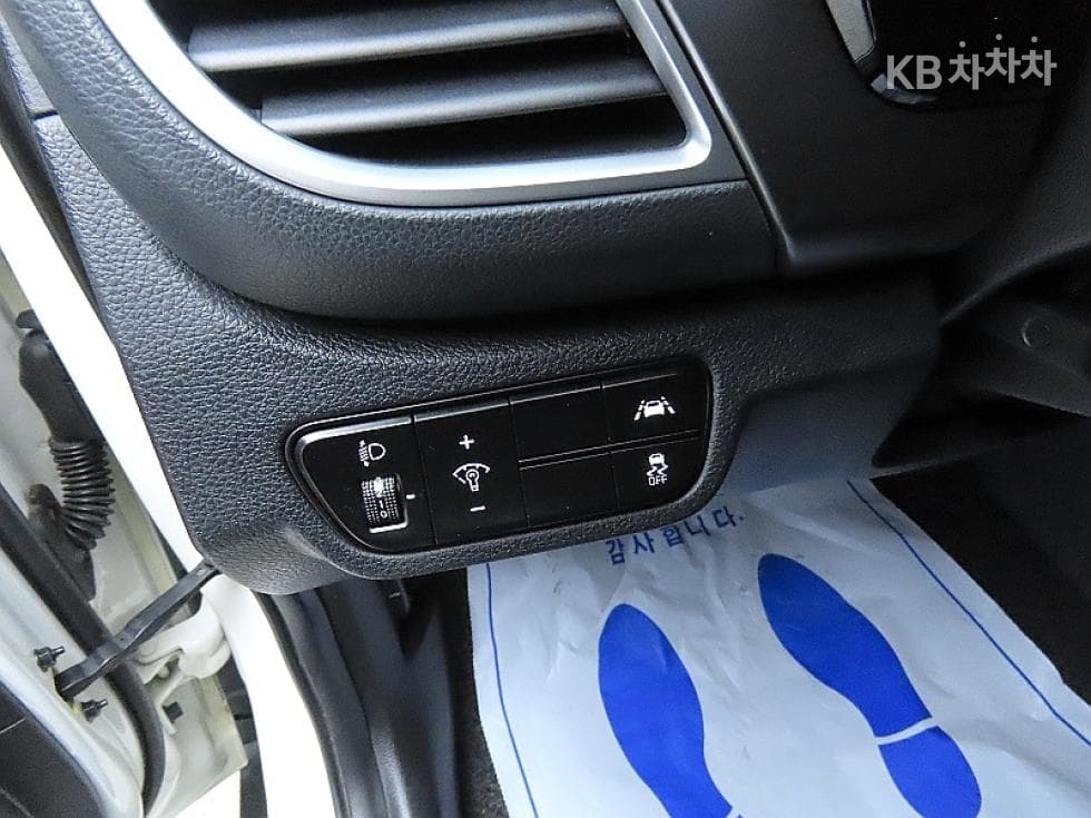 Kia Seltos1.6 Gasoline Turbo 2WD Noblesse - 12