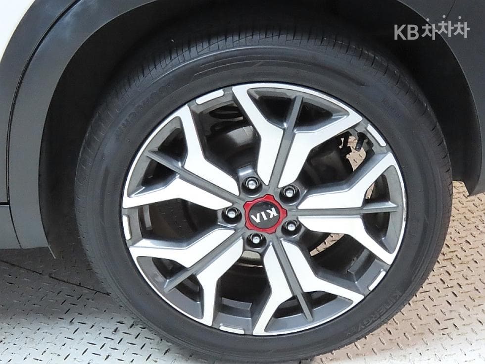 Kia Seltos1.6 Gasoline Turbo 2WD Noblesse - 20
