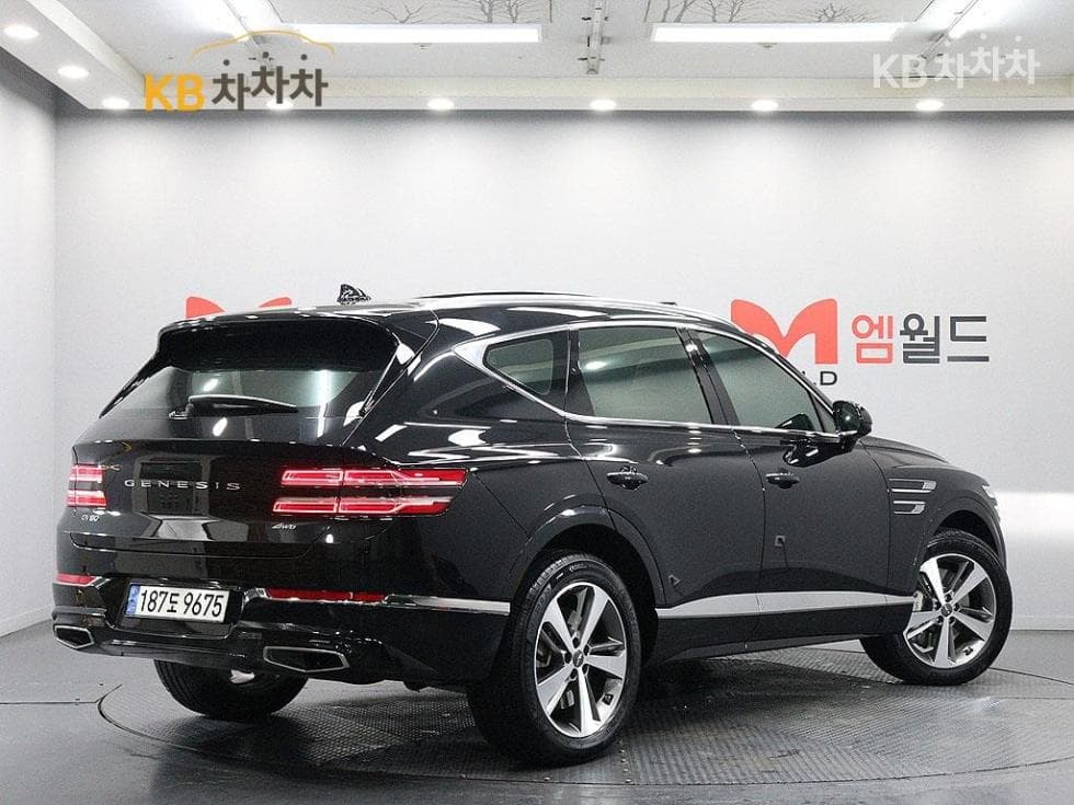 Genesis GV802.5 Turbo Gasoline AWD - 3