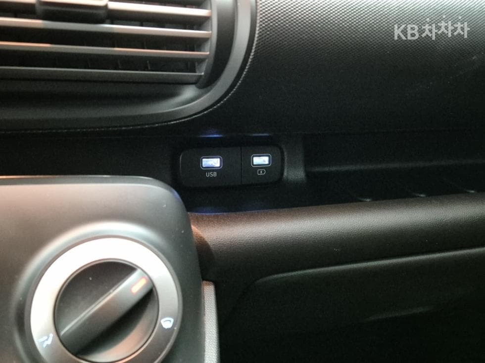 Hyundai Casper Van1.0 Gasoline Smart - 17