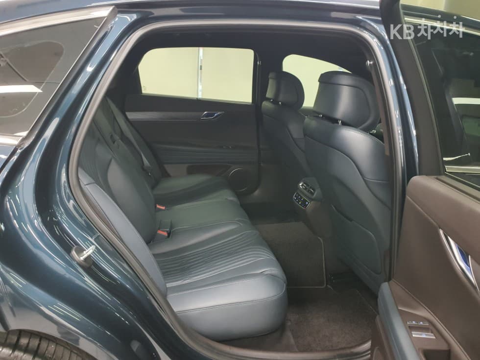 Genesis G80(RG3)2.5 Turbo Gasoline Direct Injection 2WD - 25