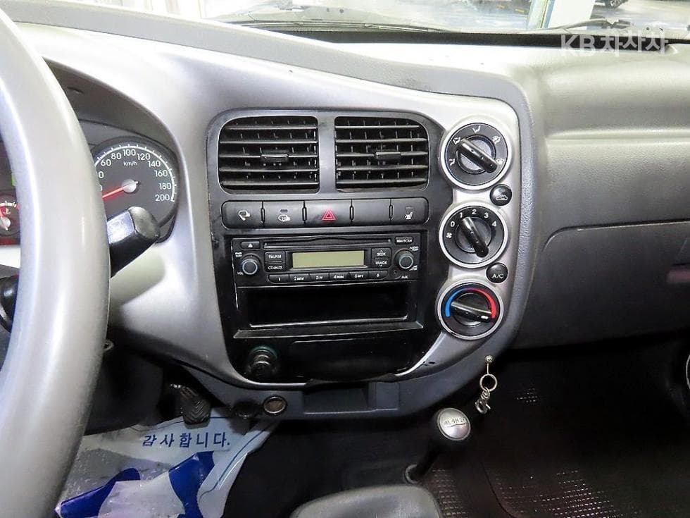 Киа Бонго 3 (лек)4x4 장축 Двойна Кабина Limited Limited - 12