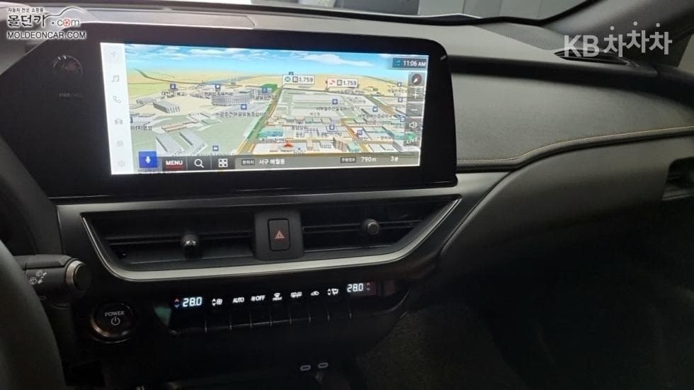 Lexus UX300h Стандартен - 12