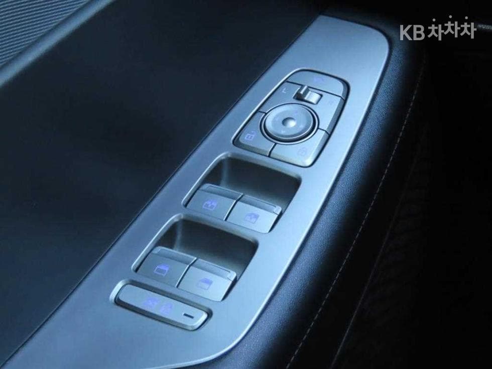 Хюндай Palisade3.8 Бензин 7-местен (Лимузин) Exclusive - 16