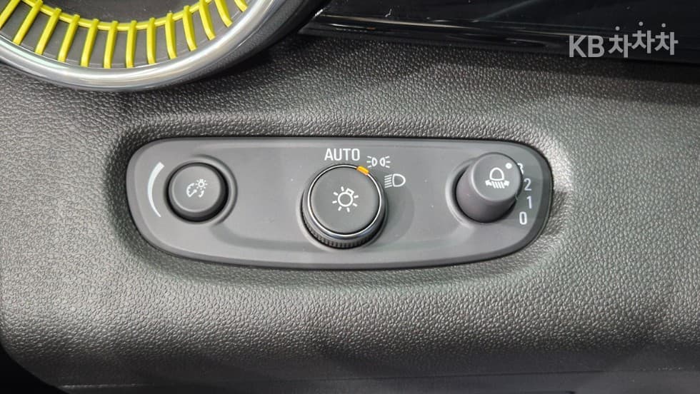 Джи Ем Корея Trax Кросоувър1.2 Бензин 2WD ACTIV - 20