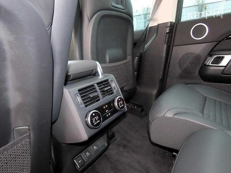 Land Rover 디스커버리5P300 SE - 15