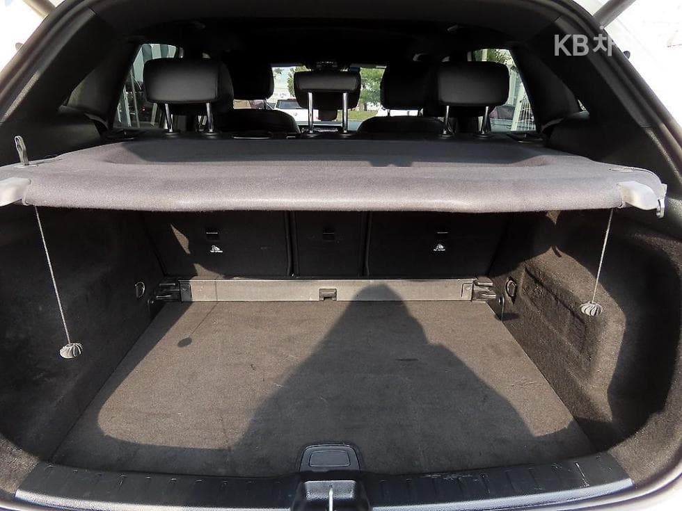 Mercedes-Benz GLA H247220 - 18