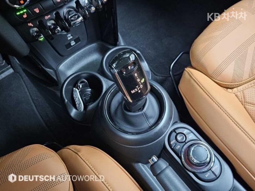 Mini Cooper 5-door1.5 Classic Standard - 9