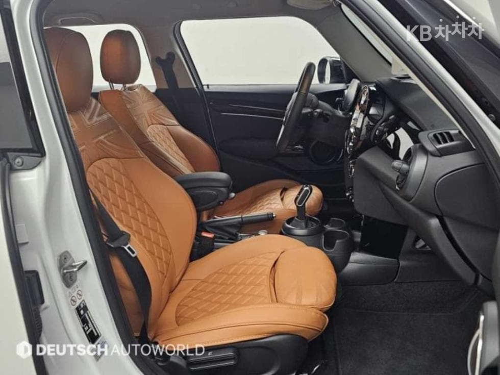 Mini Cooper 5-door1.5 Classic Standard - 10