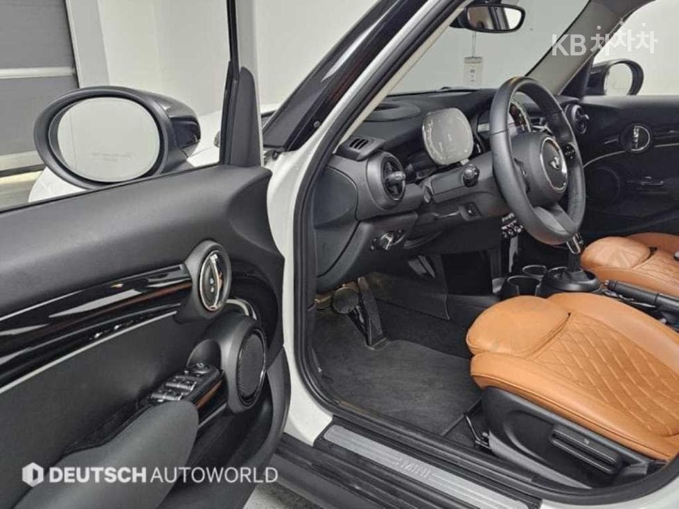 Mini Cooper 5-door1.5 Classic Standard - 11