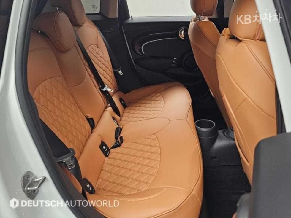 Mini Cooper 5-door1.5 Classic Standard - 12