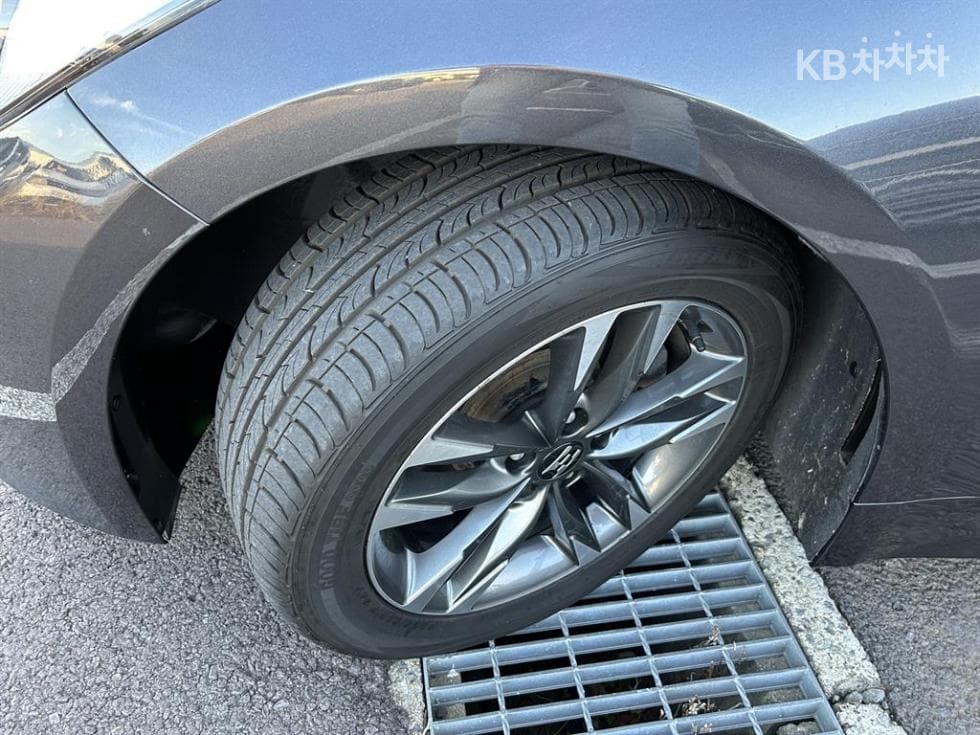Киа Stinger2.2 Дизел 4x4 프라임 - 5