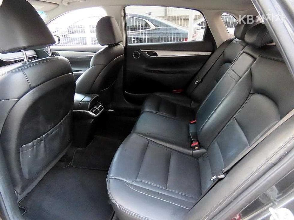 Хюндай The New (фейслифт) Grandeur (Azera)2.5 Premium 초이스 - 6